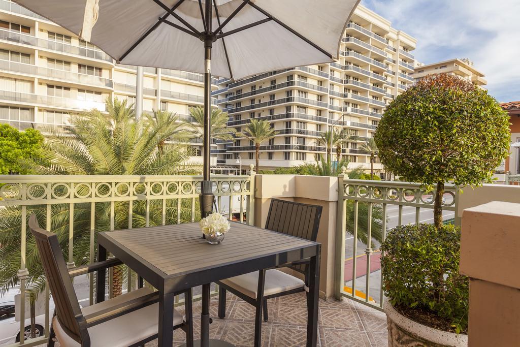 Sun Harbour Boutique Hotel Бол Харбор Экстерьер фото
