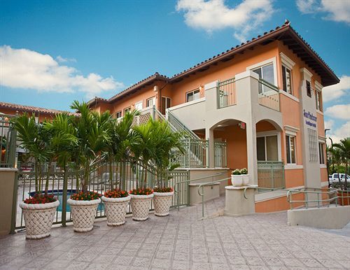 Sun Harbour Boutique Hotel Бол Харбор Экстерьер фото